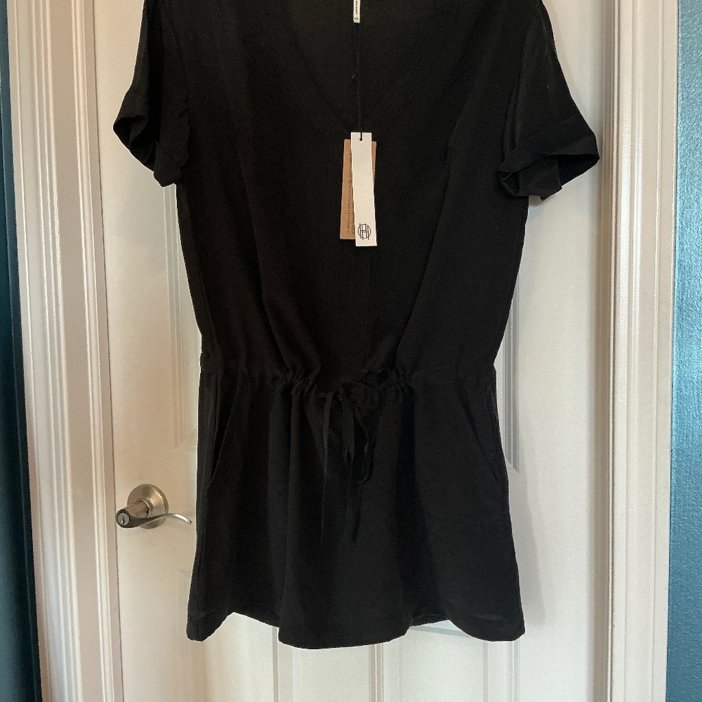 House of Harlow 1960 Black Mini Dress silk crepe ,Med SS pockets drawstring